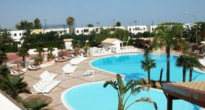 Villa In Villaggio Porto Cesareo Ngoại thất bức ảnh